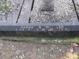 image of grave number 920040